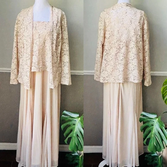 white lace dress knee length Short sleeves White Knee-length White Homecoming Dress for Sale main image 1